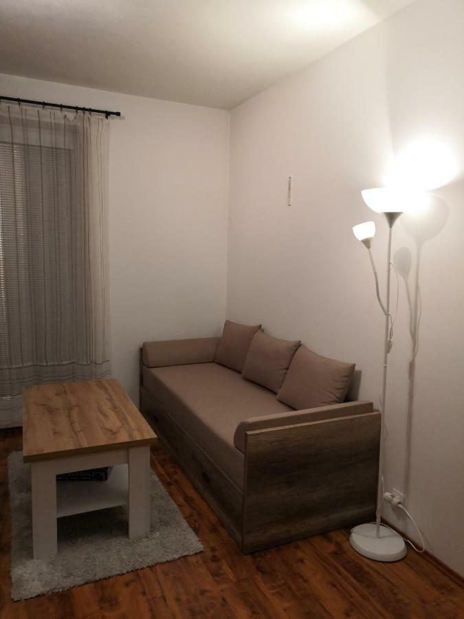 Apartman S Terasou Oszczadnica Zewnętrze zdjęcie