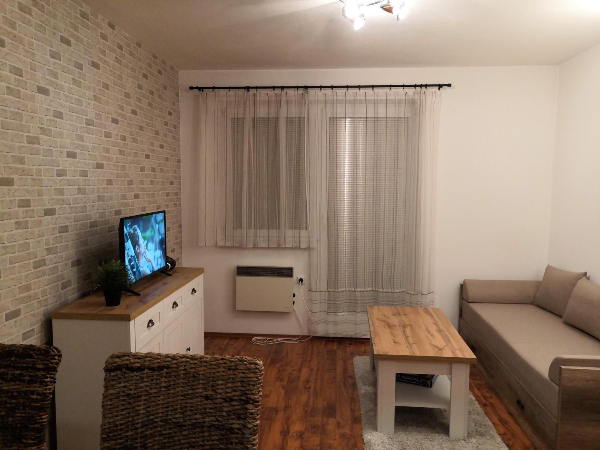 Apartman S Terasou Oszczadnica Zewnętrze zdjęcie
